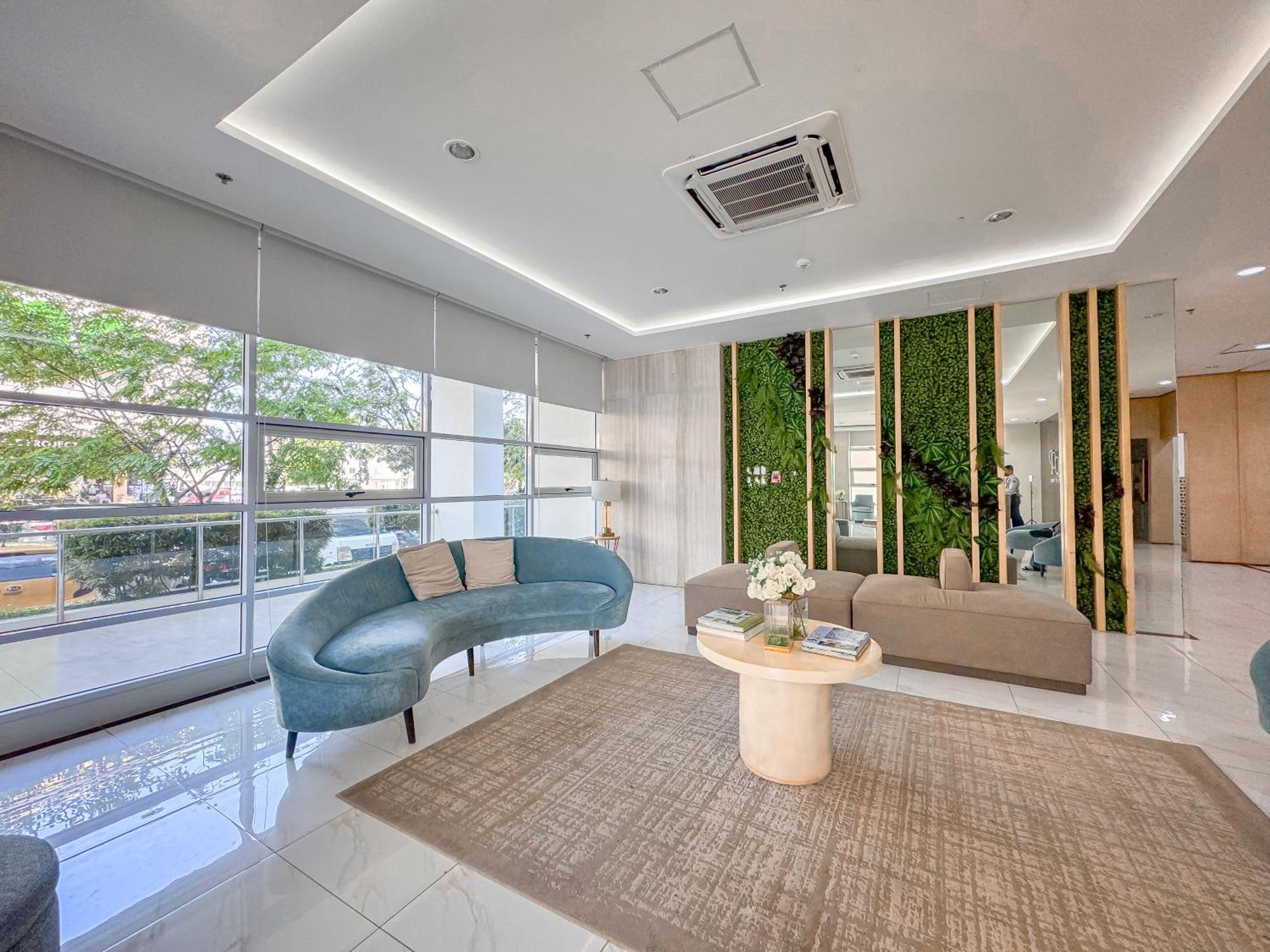 דירות קגיאן דה אורו The Loop 2Br Fully Furnished Corner Unit W Balcony מראה חיצוני תמונה